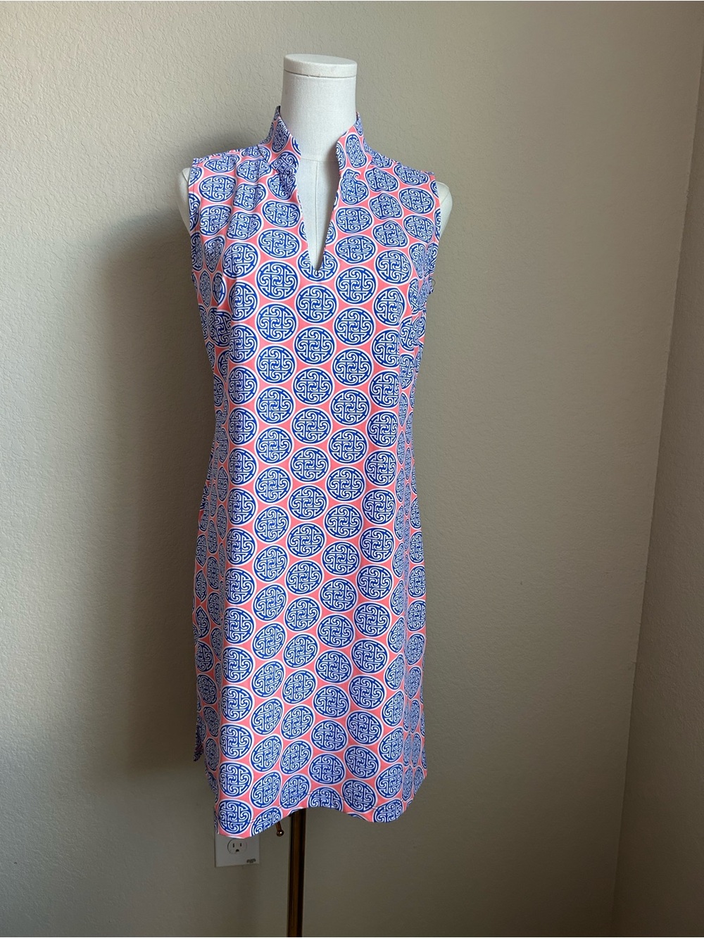 Katherine Way Sleeveless Geometric Shift Dress - Pink & Blue